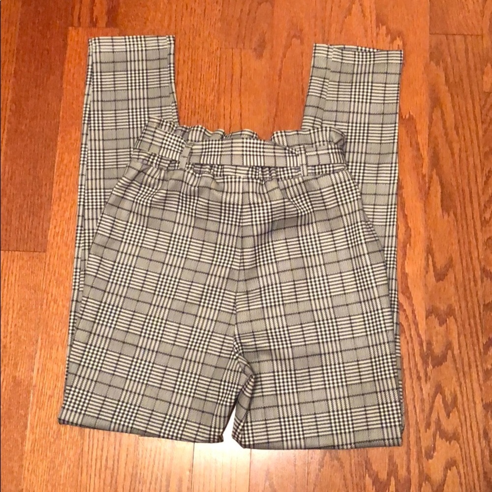Black and White Plaid Pants - Picture 3 of 5